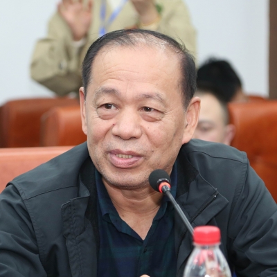 郭振河-中国人民解放军中部战区总医院原骨科主任、主任医师
